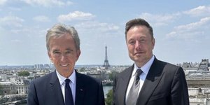 Ο Μπερνάρ Αρνό και ο Έλον Μασκ στο Παρίσι