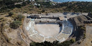 Το αρχαίο θέατρο της Μήλου