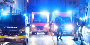 Η αστυνομία έχει πλέον αποκλείσει το σημείο της επίθεσης