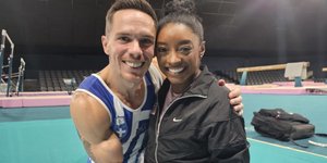 Συγχαρητήρια της Σιμόν Μπάιλς στον Λευτέρη Πετρούνια