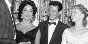 Ελίζαμπεθ Τέιλορ