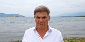 Ο Νικόλας Φαραντούρης από τις Πρέσπες