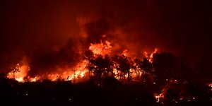 Φωτιά στη βορειοανατολική Αττική