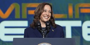 Η Καμάλα Χάρις