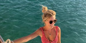 Κάρι Τζόνσον διακοπές στην Ελλάδα