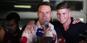 Στέφανος Κασσελάκης, Τάυλερ Μακμπεθ