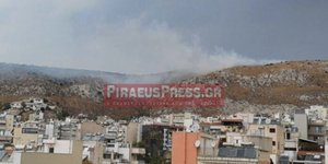 Από τη φωτιά που ξέσπασε στο Κερατσίνι