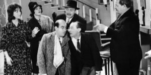 Ο μεγάλος κωμικός που ξεχνούσε on air τα λόγια του, είχε πάντα υποβολέα