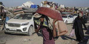 κουβερτες στο κεφαλι