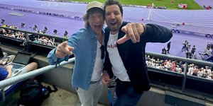 Τζίμι Φάλον (δεξιά) και Μικ Τζάγκερ (αριστερά)