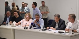 Ευρεία σύσκεψη υπό τον πρωθυπουργό Κυριάκο Μητσοτάκη, για την καταστροφική φωτιά στην Αττική