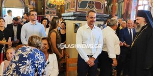 Από την παρουσία του Πρωθυπουργού στον ιερό ναό της Θεοτόκου στις Στέρνες