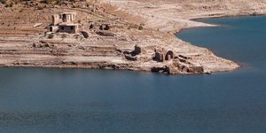 Μειωμένη η στάθμη του νερού στον Μόρνο λόγω της ανομβρίας