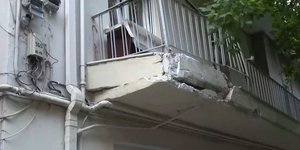 Θεσσαλονίκη γκρέμισε τμήμα μπαλκονιού στη Θεσσαλονίκη