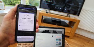 Φρενίτιδα για ένα εισιτήριο των Oasis