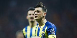 Ο Μεσούτ Οζίλ
