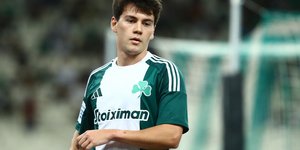 Ο Πελίστρι με τη φανέλα του Παναθηναϊκού 