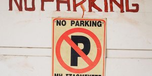 Πινακίδα No parking
