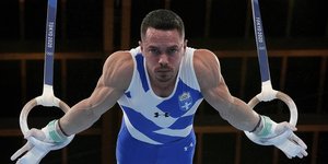 Λευτέρης Πετρούνιας