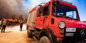 Πυροσβεστικό στο μέτωπο της φωτιάς
