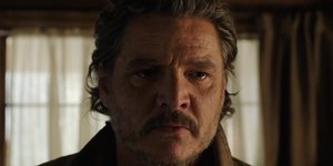 Ο Πέδρο Πασκάλ στον ρόλο του Τζόελ, στην τηλεοπτική σειρά The Last of Us 