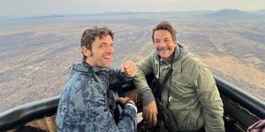 Ο Αποστόλης Τότσικας με τον αδελφό του στην Αφρική