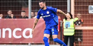 Ο Κρίστοφερ Βέλντε του Ολυμπιακού κόντρα στη Ρόμα