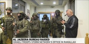 Έφοδος του ισραηλινού στρατού στο Al Jazeera