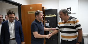 Συνάντηση με τον Δήμαρχο Θερμαϊκού είχε το πρωί ο Νίκος Ανδρουλάκης