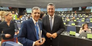 Αυτιάς και Τζιτζικώστας κατά στη συνάντηση της ΕΛΚ