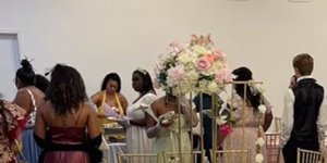 Χορός με θέμα το Bridgerton ήταν το απόλυτο φιάσκο