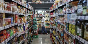 Στο σούπερ μαρκετ διαδρομος 