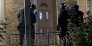 Εφοδος της ΕΛ.ΑΣ. σε καταυλισμούς Ρομά