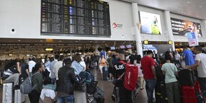 Κόσμος στο αεροδρόμιο των Βρυξελλών