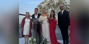 Ο γάμος του Ατζούν Ιλιτζαλί