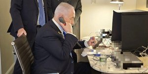 Η στιγμή που ο Νετανιάχου εγκρίνει από το ξενοδοχείο του στη Νέα Υόρκη την επίθεση στη Βηρυτό