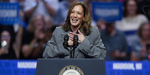 Η αντιπρόεδρος των ΗΠΑ και Δημοκρατική προεδρική υποψήφια Κάμαλα Χάρις