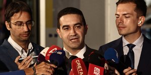 Ο Μιχάλης Κατρίνης πριν το debate του ΠΑΣΟΚ