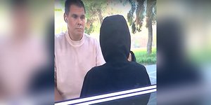 Περισσός: Ο απόλυτος τρόμος για νεαρές κοπέλες -31χρονος τις απείλησε με πριόνι,«Τρέξαμε στην αποβάθρα»