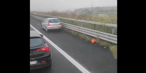 Παράνομη κίνηση αυτοκινήτου στη ΛΕΑ