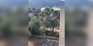 Νέα Μάκρη: Συναγερμός στην Πυροσβεστική για φωτιά σε σπίτι 