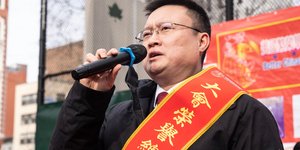 Ο γενικός πρόξενος της Κίνας στη Νέα Υόρκη 