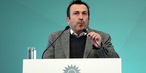 Στεφανος Παραστατίδης 