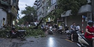Περασμα τυφώνα στο Βιετνάμ 