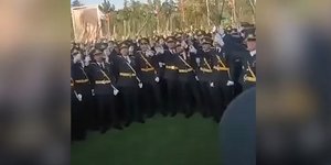 Απόφοιτοι στρατιωτικής σχολής φώναξαν συνθήματα για τον Κεμάλ