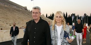 Χατζηνικολαου - Τσολάκη