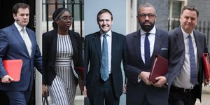 Οι πέντε υποψήφιοι για την ηγεσία των Συντηρητικών της Βρετανίας, Τζένρικ, Μπάντενοκ, Τούγκεντχατ, Κλέβερλι και Στράιντ