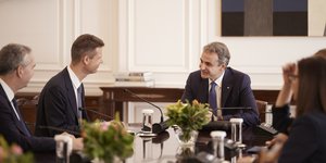 Ο Κυριάκος Μητσοτάκης με τον Πρόεδρο του Ευρωπαϊκού Δικαστηρίου Ανθρωπίνων Δικαιωμάτων Marko Bošnjak