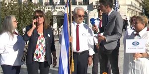 28η Οκτωβρίου, 80χρονος σημαιοφόρος