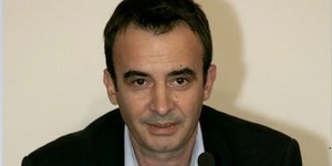 Ο δημοσιογράφος Μπάμπης Αγρολάμπος
